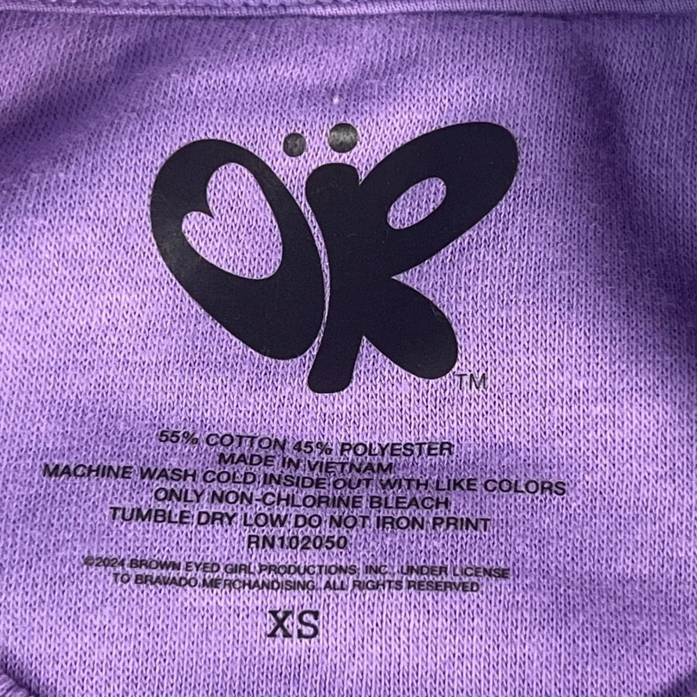 Olivia Rodrigo Sweatshirt Women XS Purple Vampire Graphic Print Guts Tour Merch - Picture 2 of 6